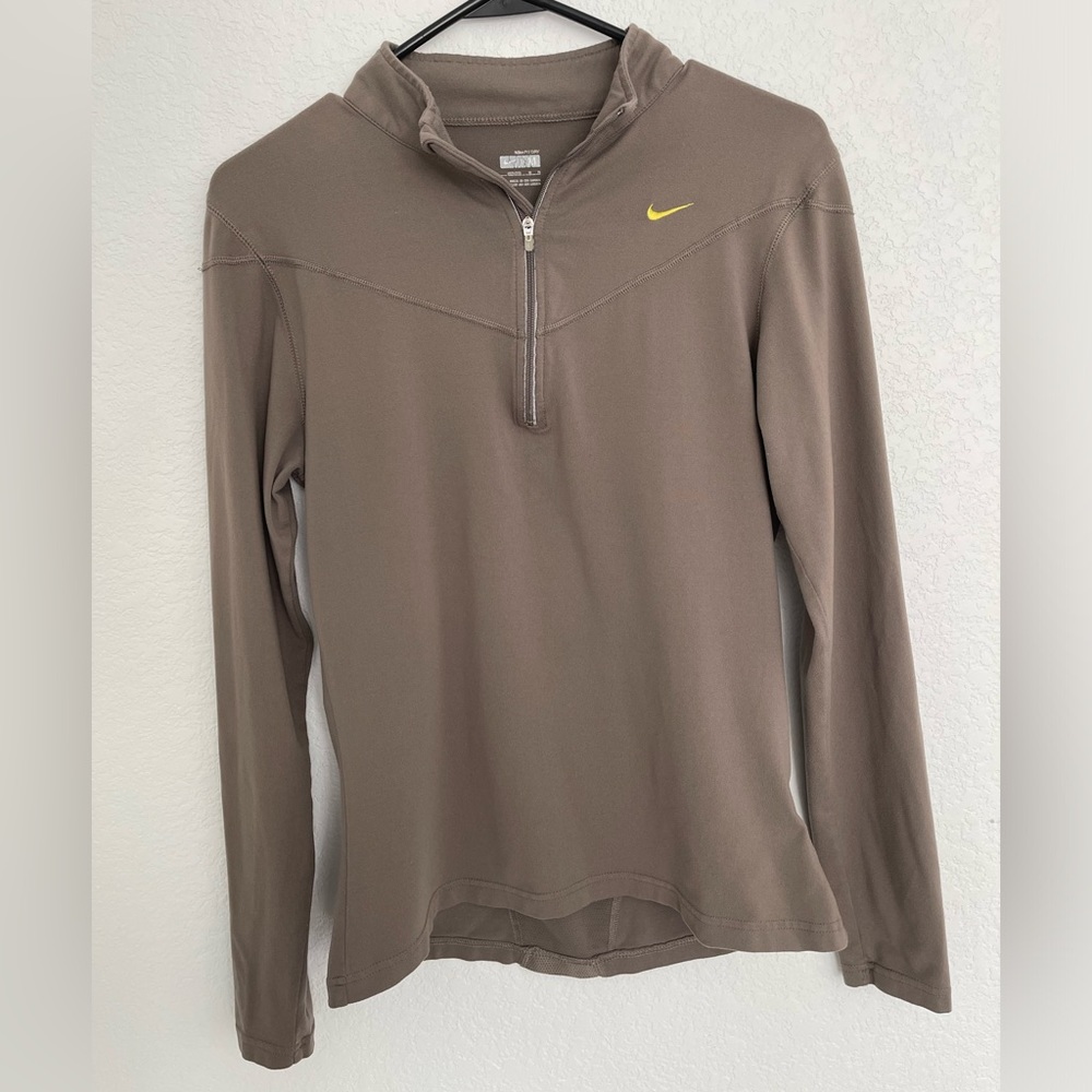 NikeFitDry half zip Medium